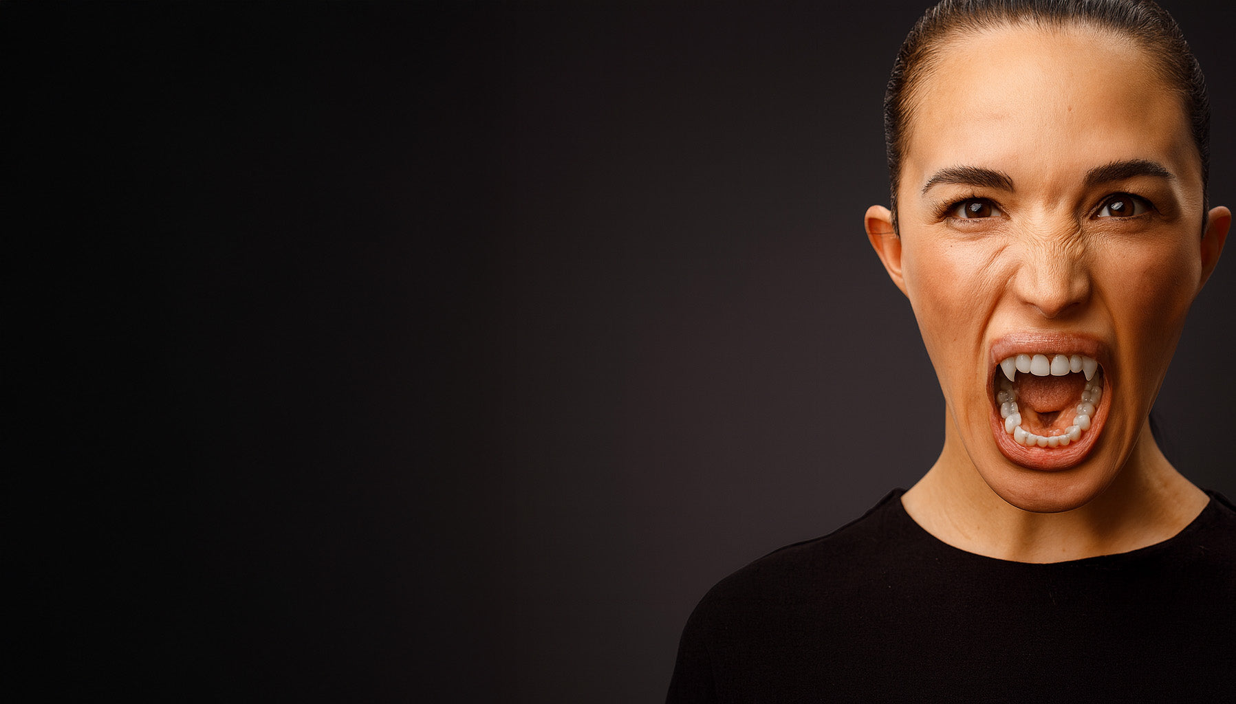 CUSTOM COSTUME TEETH AND VAMPIRE FANGS