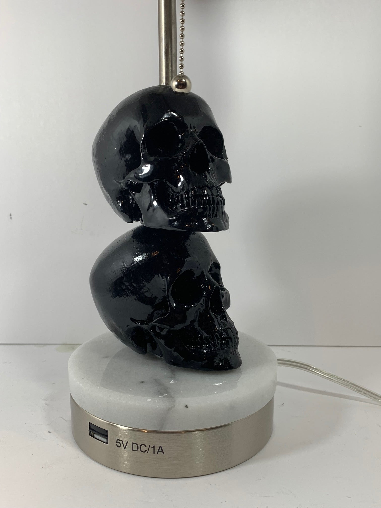 Unique Skulls Lamp - High Quality 3D Resin, Hand-Painted, USB Charging